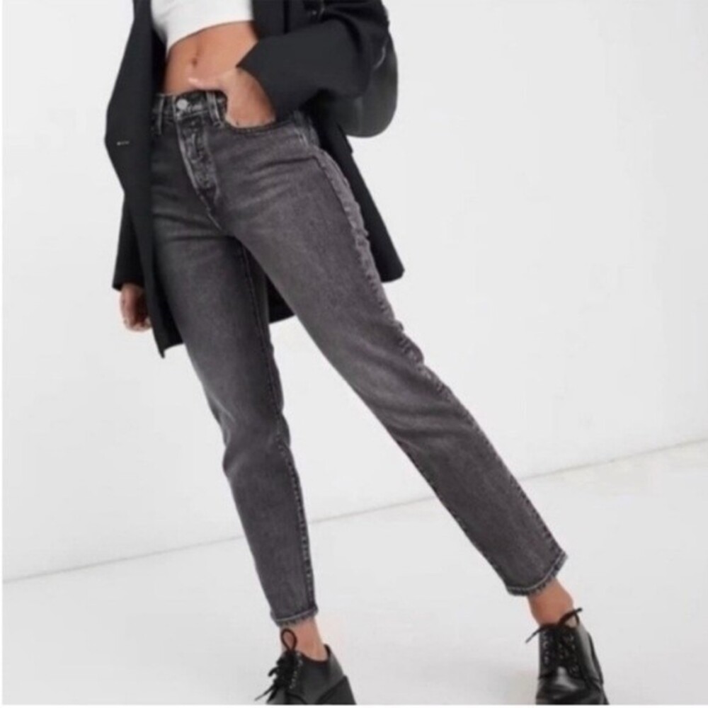 Levi’s Wedgie Icon High Rise Tapered Straight Fit Jeans in Charcoal Gray 26 NWOT - Picture 3 of 16